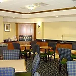 Springhill Suites By Marriott Newark International Airport 
